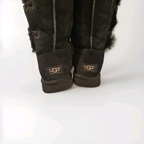 Ugg Bailey Button Triplet Boot Women’s Black Size 6 - Picture 5 of 7
